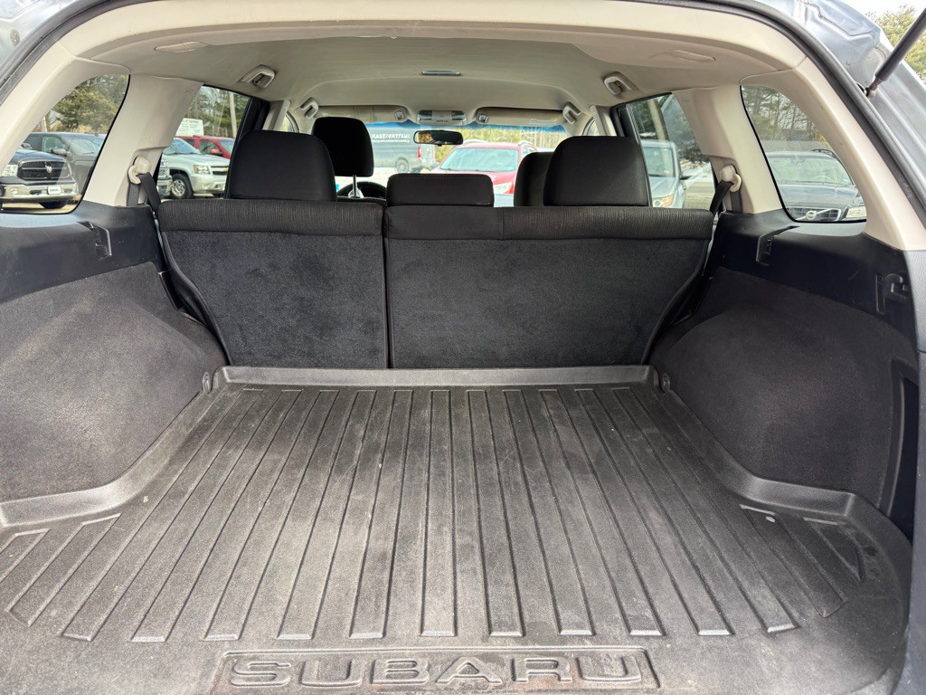 2013 Subaru Outback Image 9