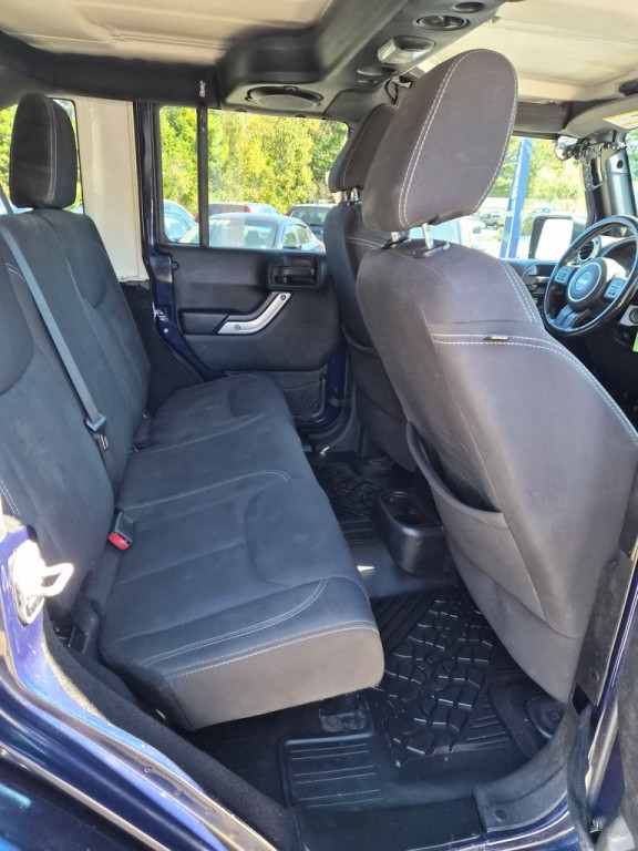 2013 Jeep Wrangler Unlimited Image 10