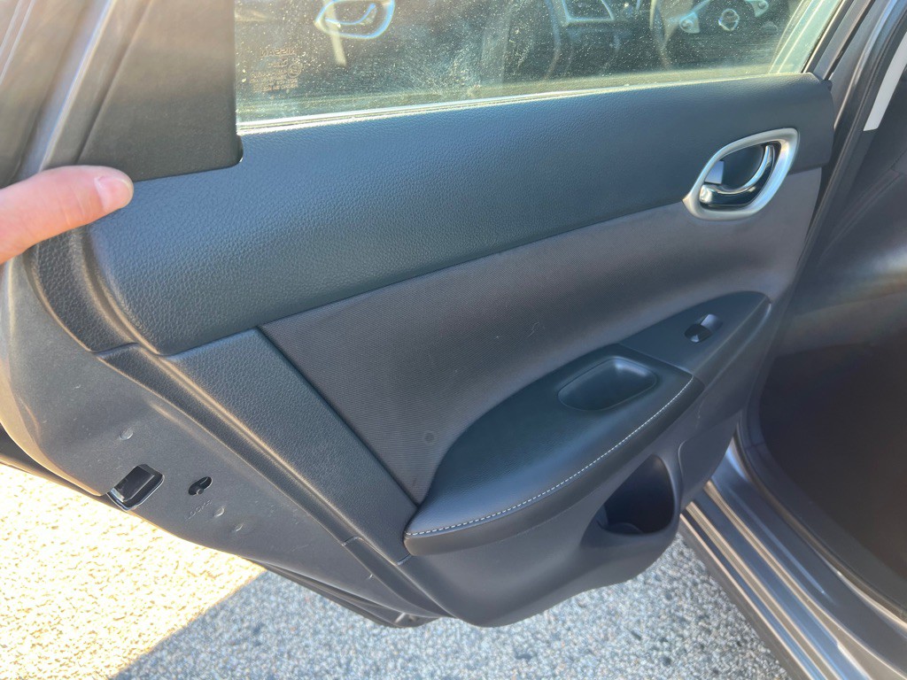 2018 Nissan Sentra Image 12