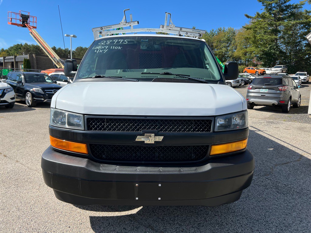 2019 Chevrolet Express Image 2