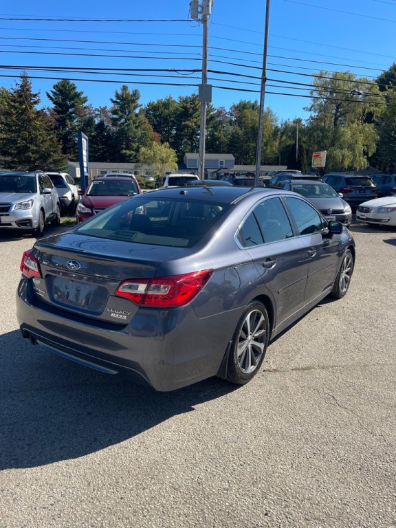 2015 Subaru Legacy Image 5