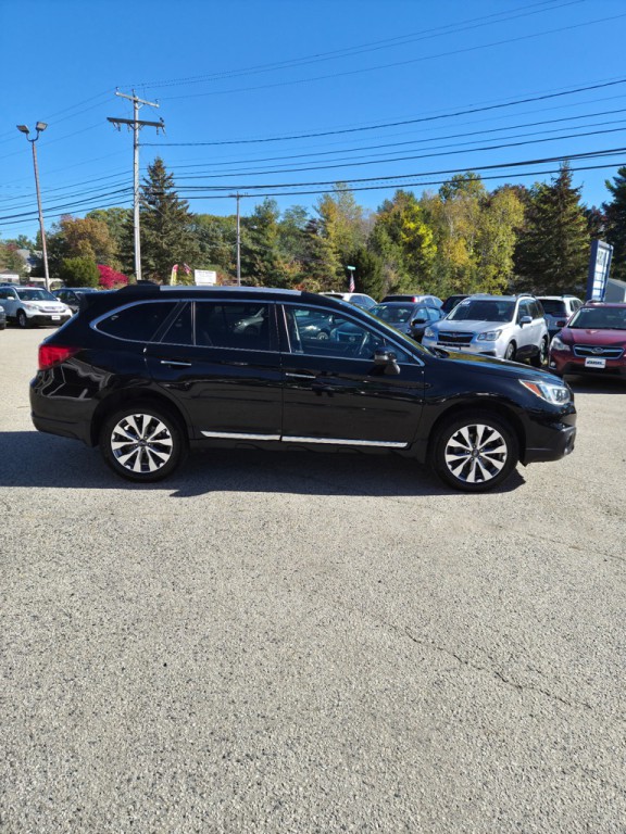 2017 Subaru Outback Image 4