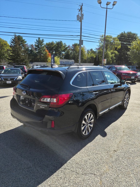2017 Subaru Outback Image 6
