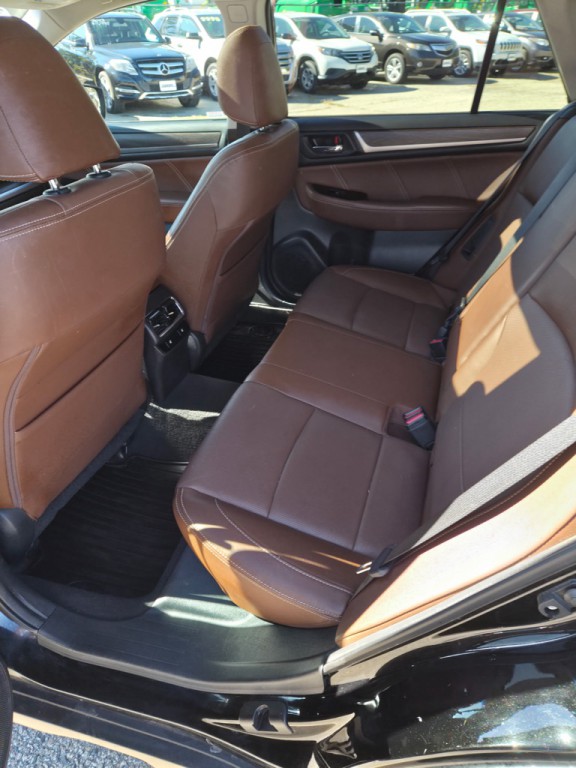 2017 Subaru Outback Image 11