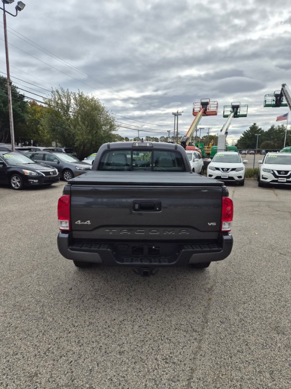 2016 Toyota Tacoma Image 6