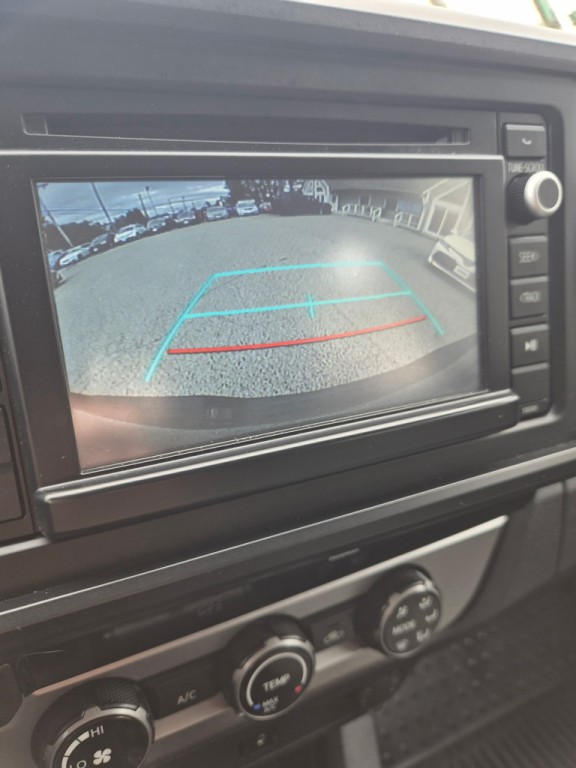 2016 Toyota Tacoma Image 14