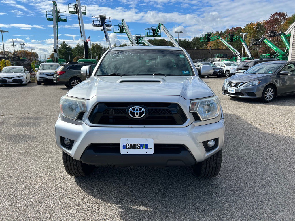 2013 Toyota Tacoma Image 2