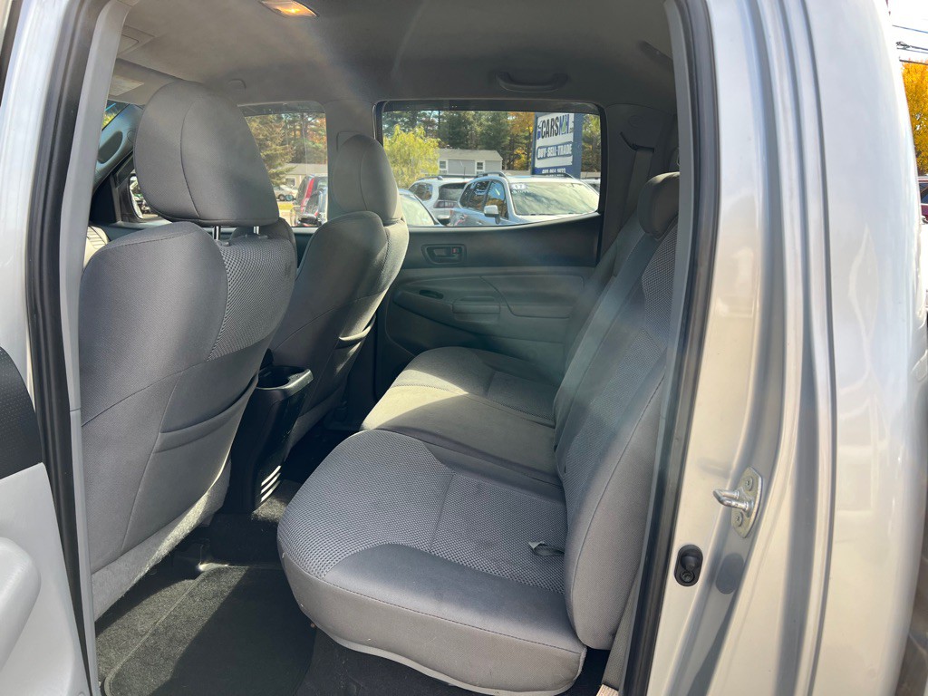 2013 Toyota Tacoma Image 11