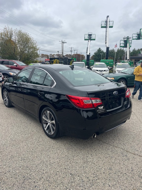2016 Subaru Legacy Image 3