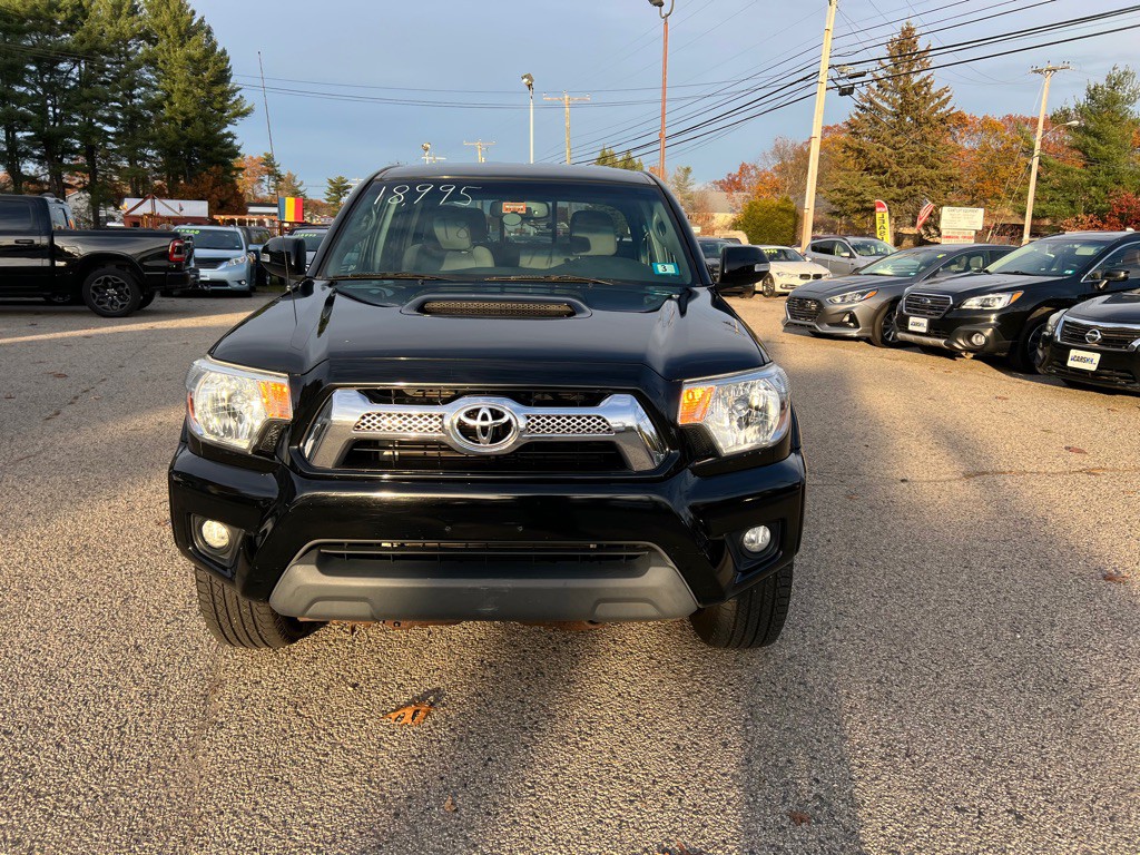 2012 Toyota Tacoma Image 2