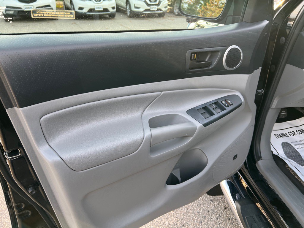 2012 Toyota Tacoma Image 10