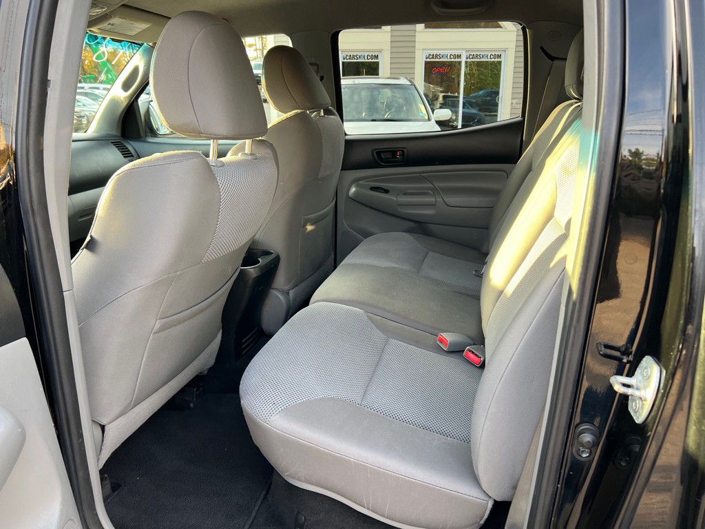 2012 Toyota Tacoma Image 11