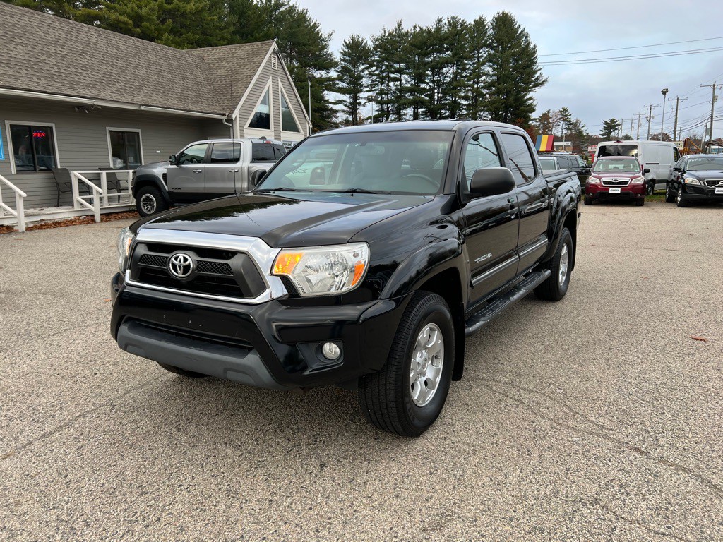2012 Toyota Tacoma Image 1