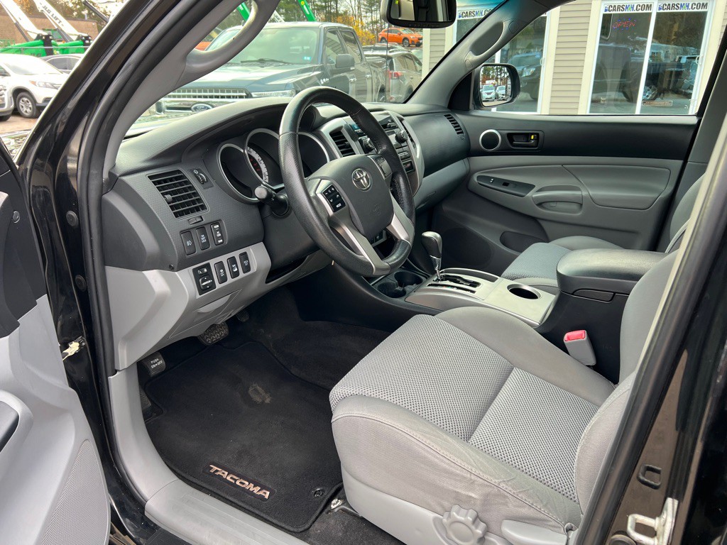 2012 Toyota Tacoma Image 9