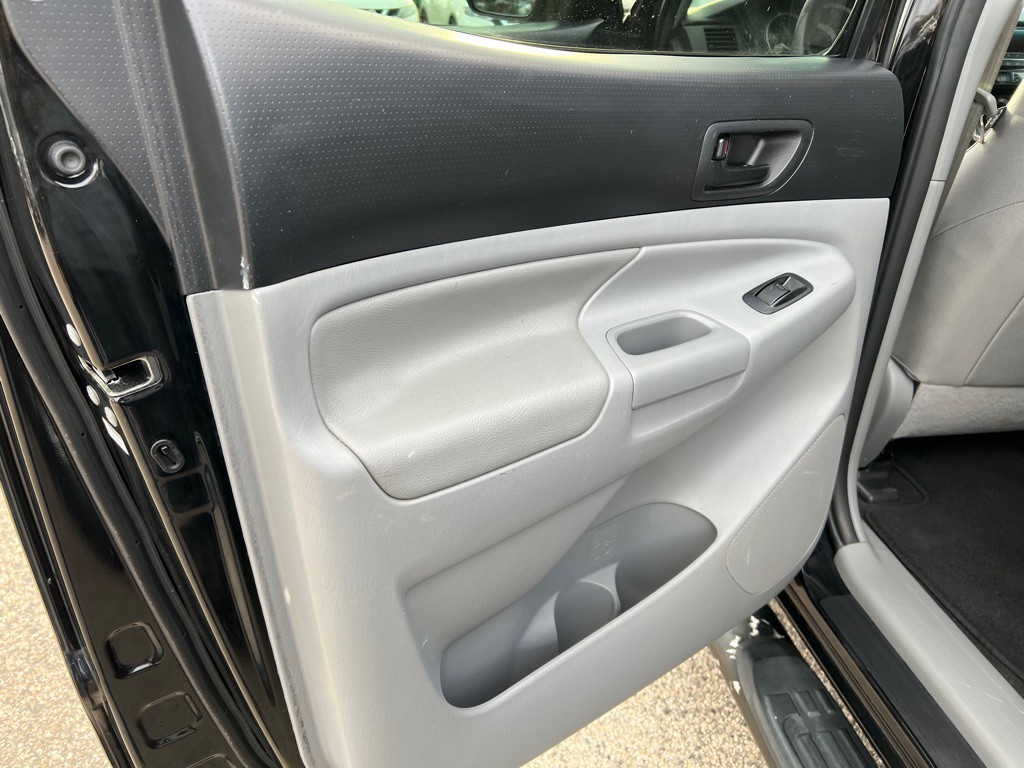 2012 Toyota Tacoma Image 12