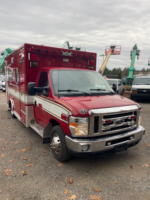 2008 Ford Econoline Image 6