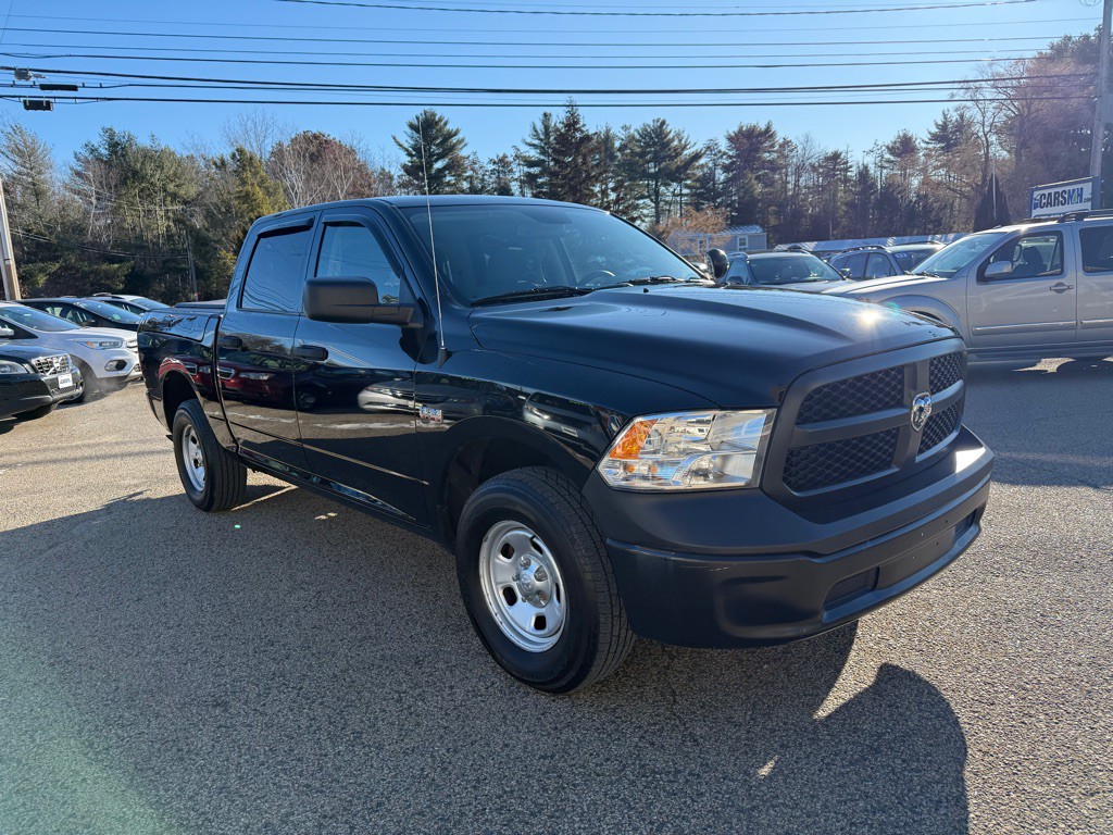 2019 RAM 1500 Image 3