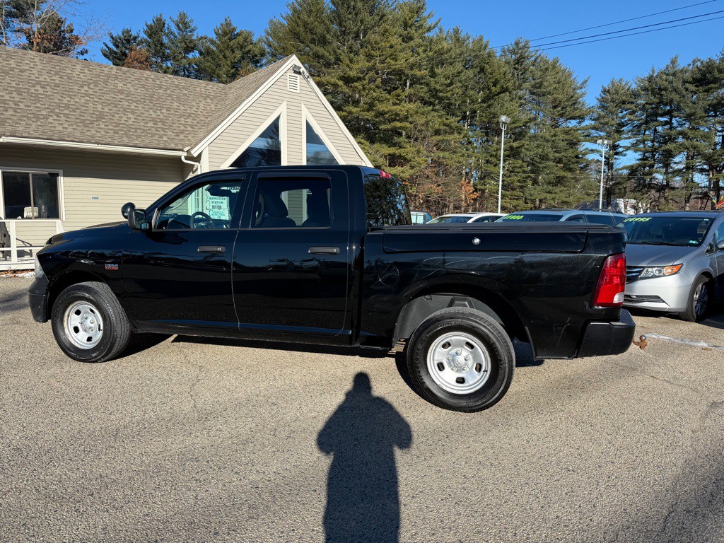 2019 RAM 1500 Image 8