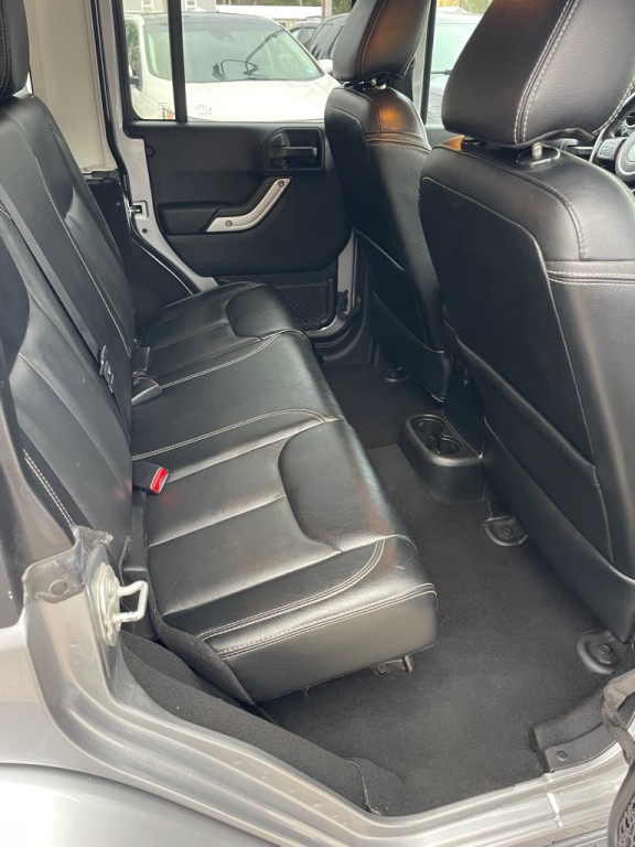 2017 Jeep Wrangler Unlimited Image 16