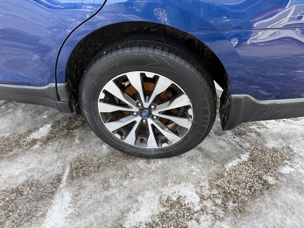 2016 Subaru Outback Image 10