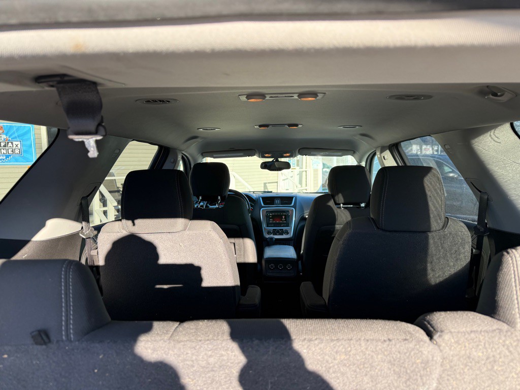 2016 GMC Acadia Image 10