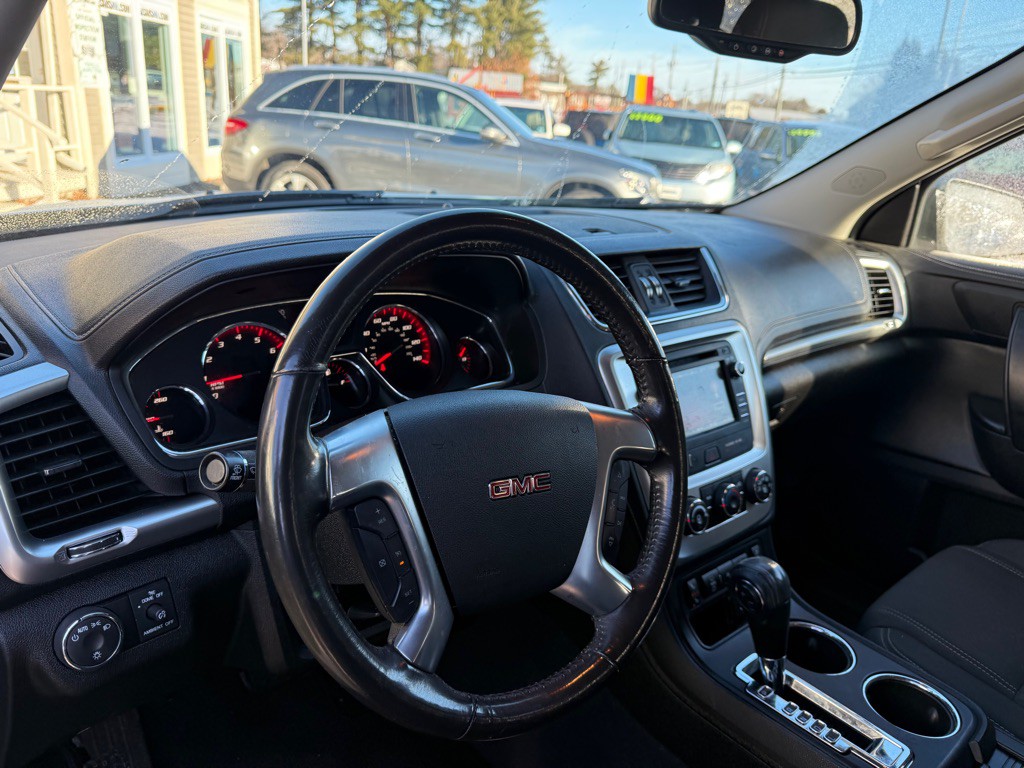 2016 GMC Acadia Image 13