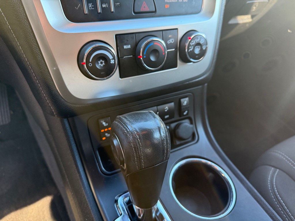 2016 GMC Acadia Image 15