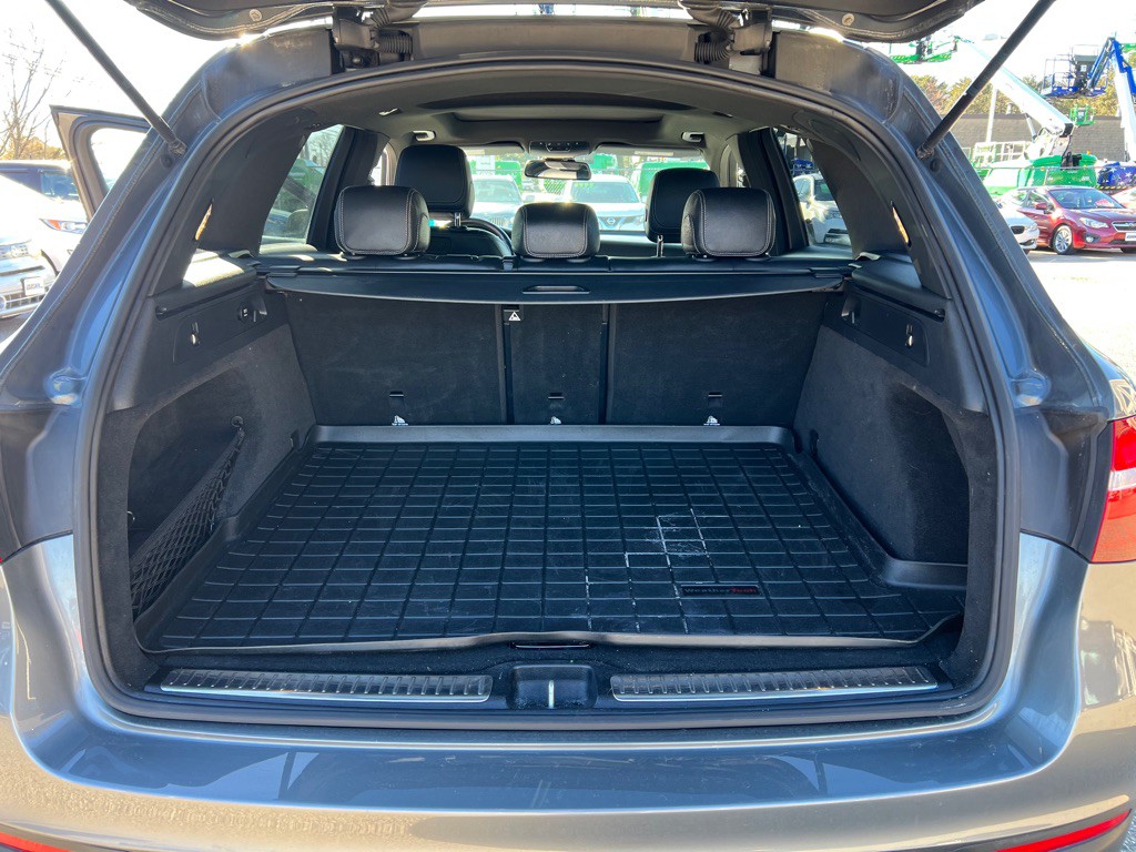 2018 Mercedes-Benz GLC-Class Image 13