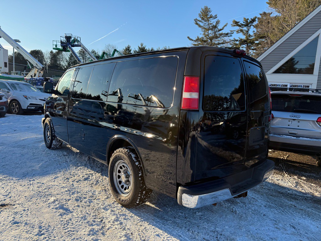 2013 Chevrolet Express Image 7