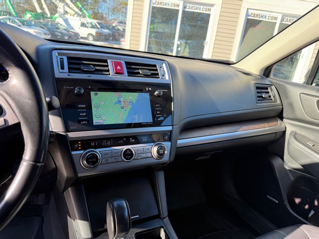 2016 Subaru Outback Image 16
