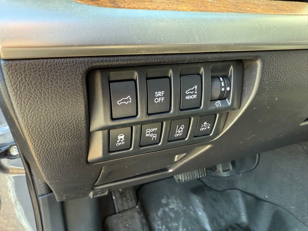 2016 Subaru Outback Image 18