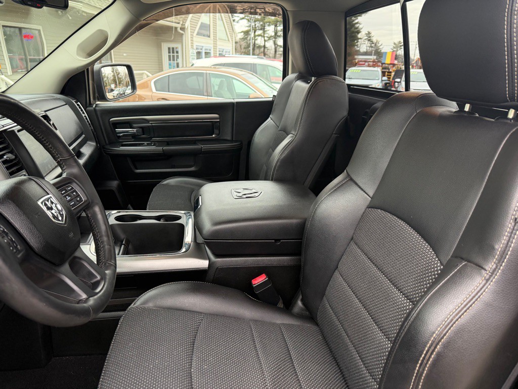 2017 RAM 1500 Image 15