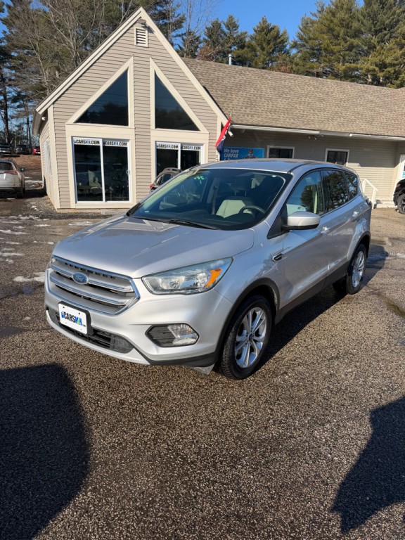 2017 Ford Escape Image 1