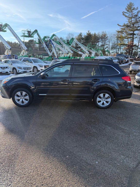 2012 Subaru Outback Image 8