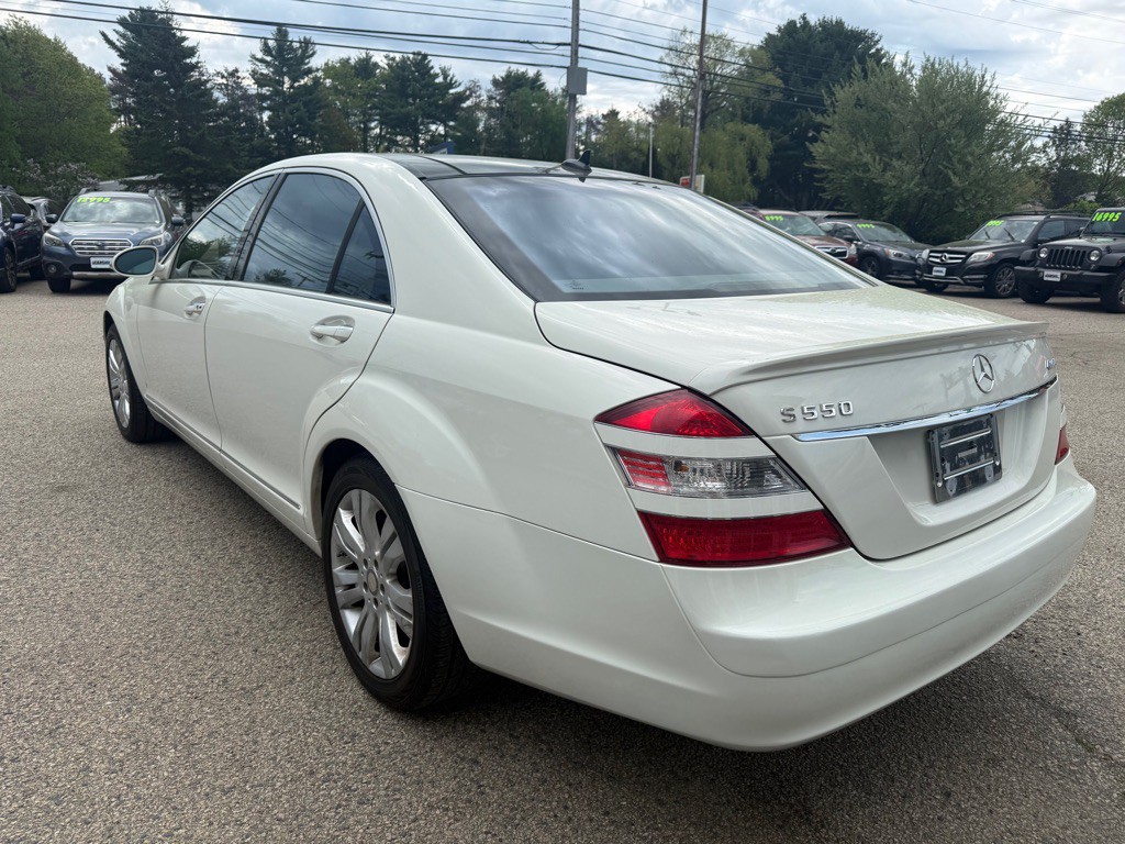 2009 Mercedes-Benz S-Class Image 7