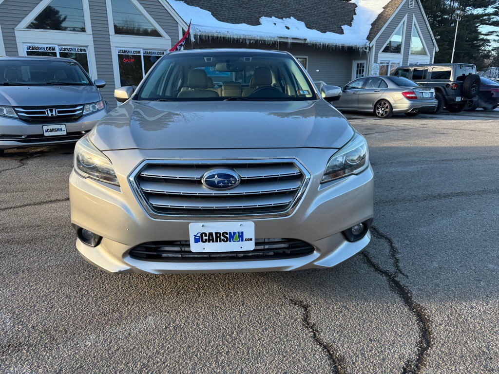 2016 Subaru Legacy Image 2