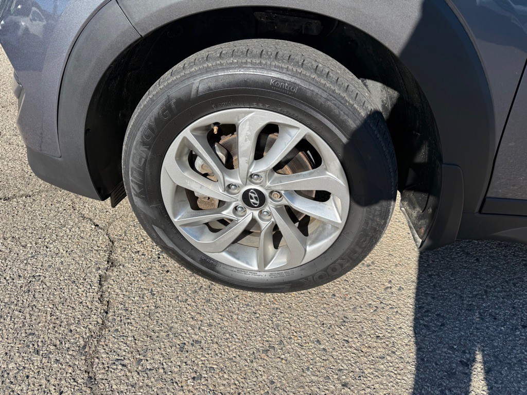 2016 Hyundai Tucson Image 9