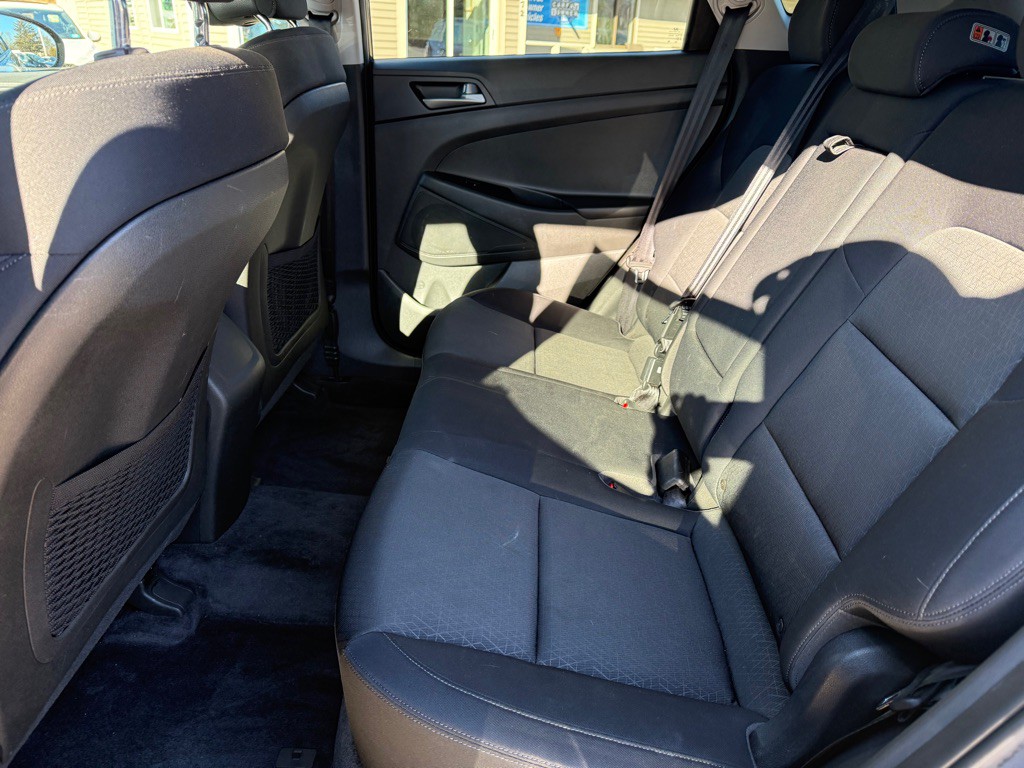 2016 Hyundai Tucson Image 11