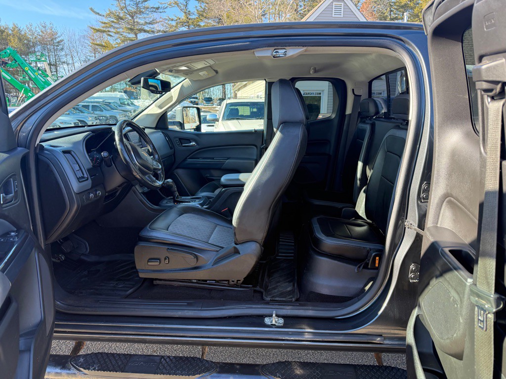 2016 Chevrolet Colorado Image 11