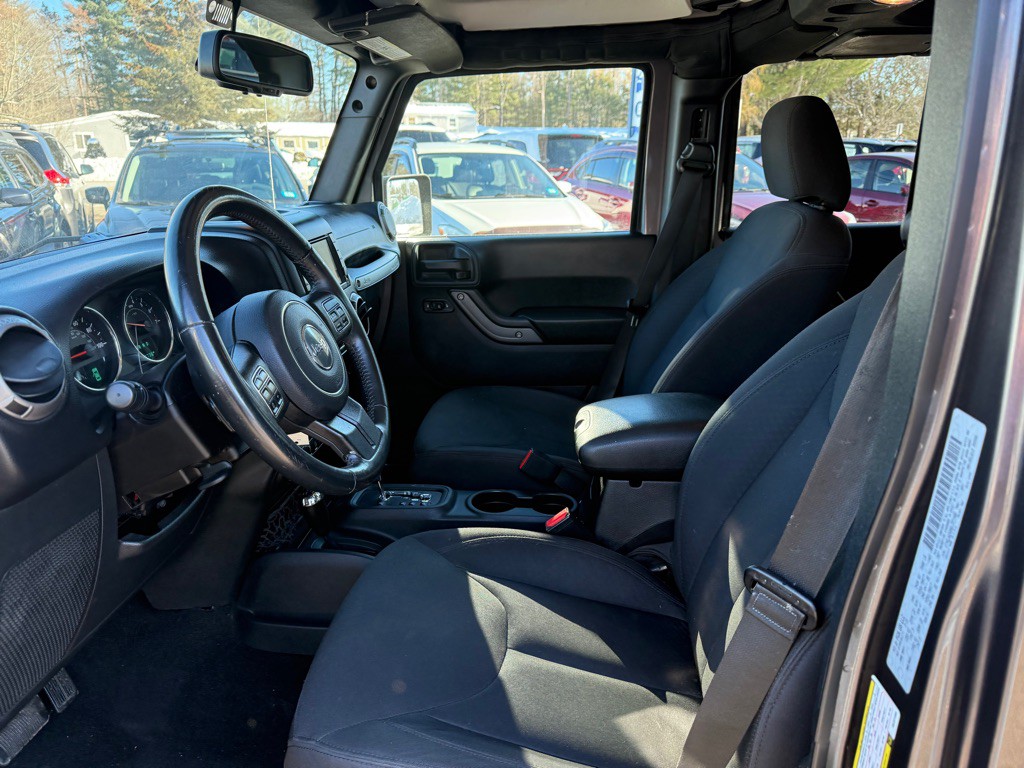 2016 Jeep Wrangler Unlimited Image 13