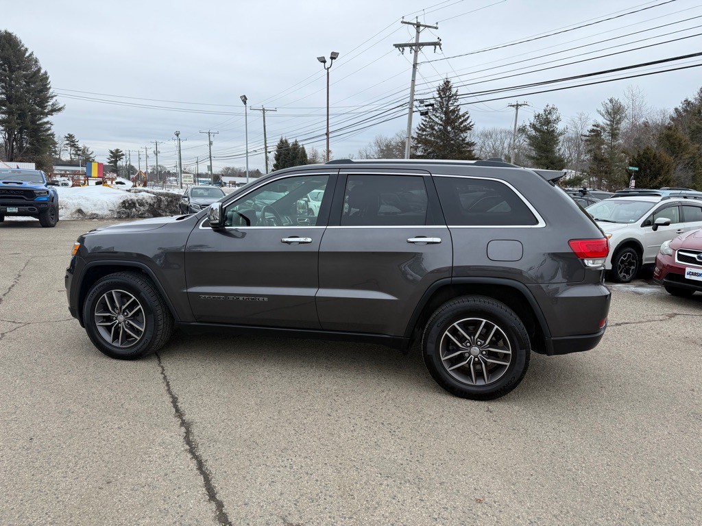 2017 Jeep Grand Cherokee Image 8