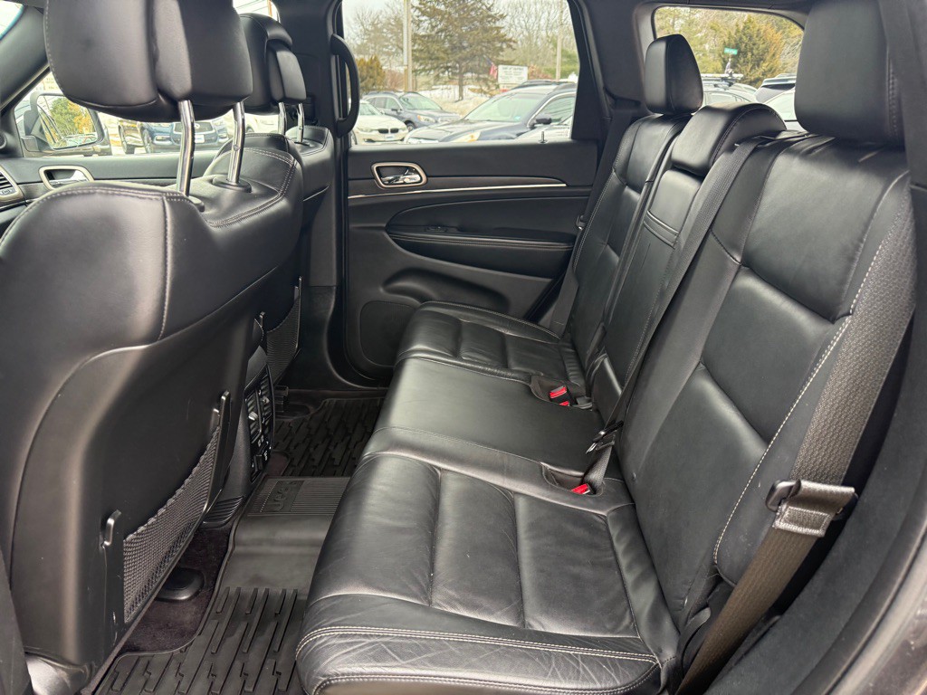 2017 Jeep Grand Cherokee Image 10
