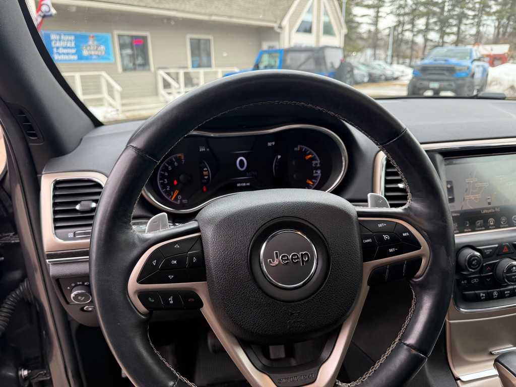 2017 Jeep Grand Cherokee Image 13