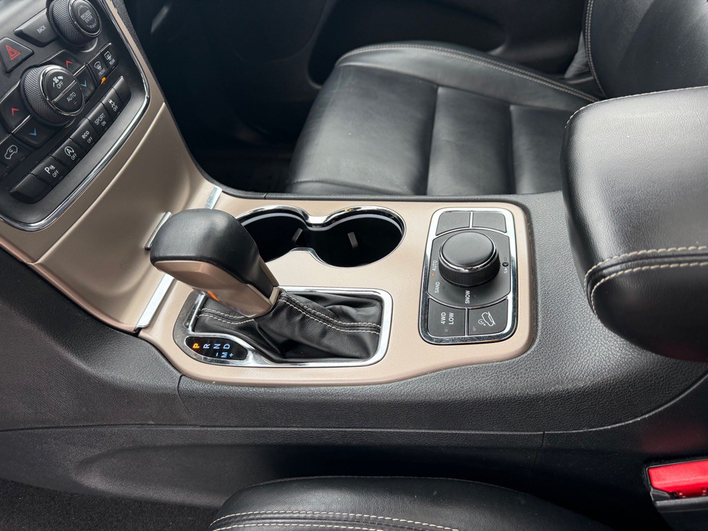 2017 Jeep Grand Cherokee Image 15