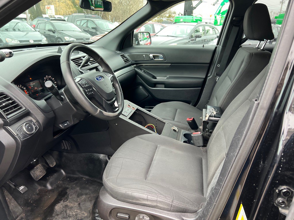 2018 Ford Explorer Image 9