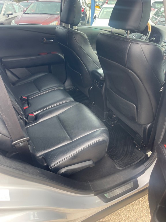 2010 Lexus RX Image 15