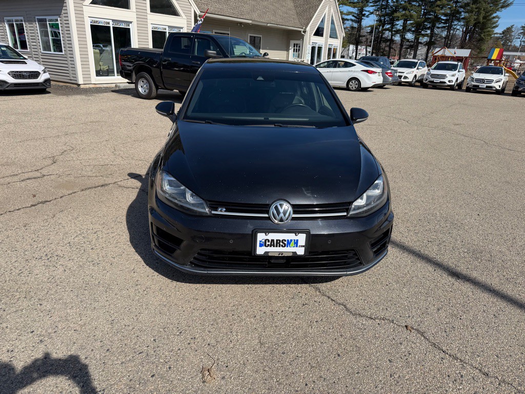 2016 Volkswagen Golf Image 2