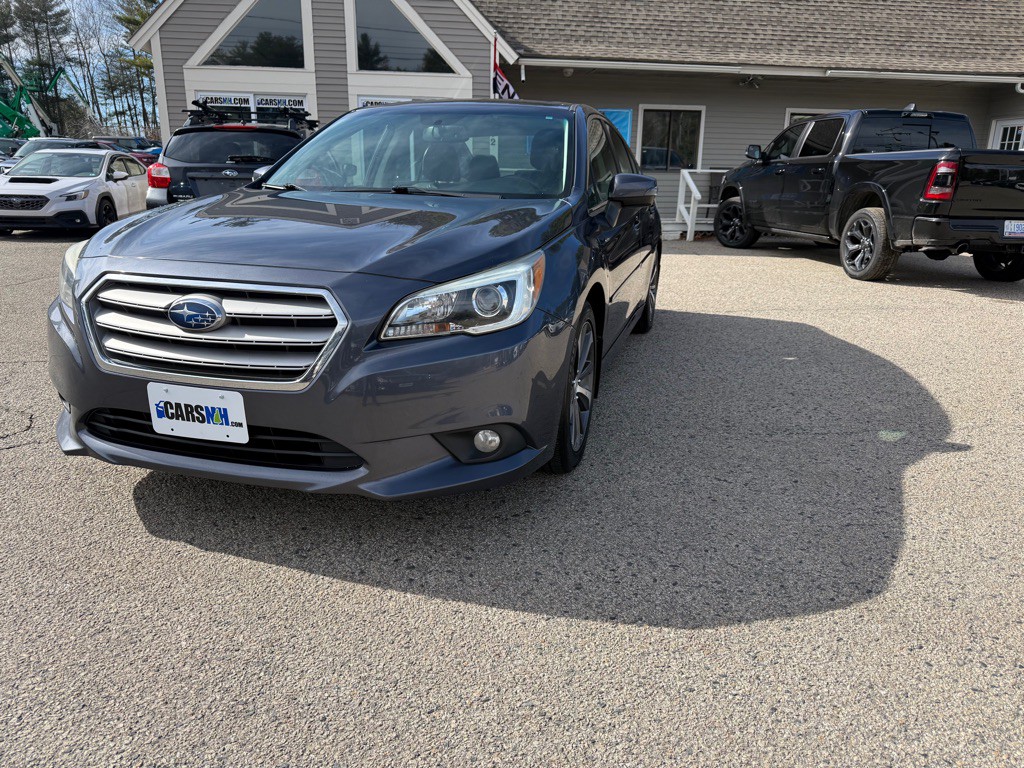 2015 Subaru Legacy Image 1