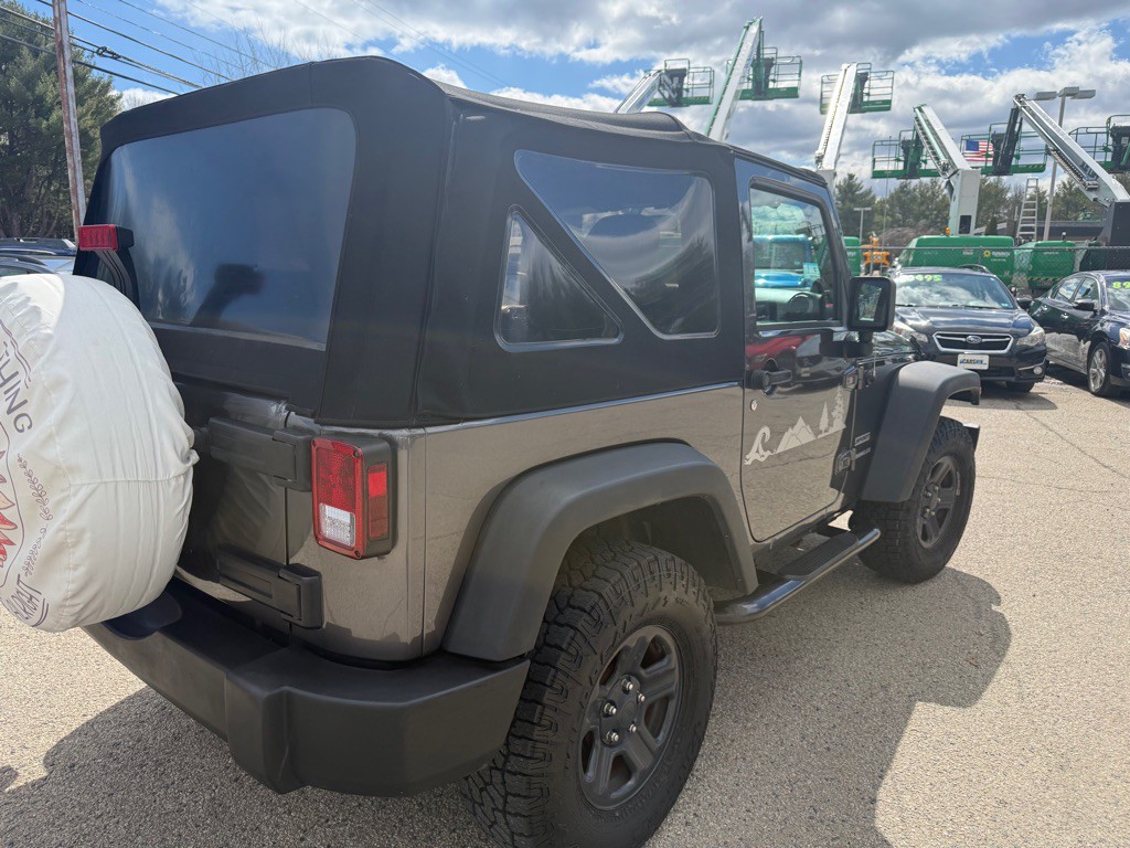 2014 Jeep Wrangler Image 5
