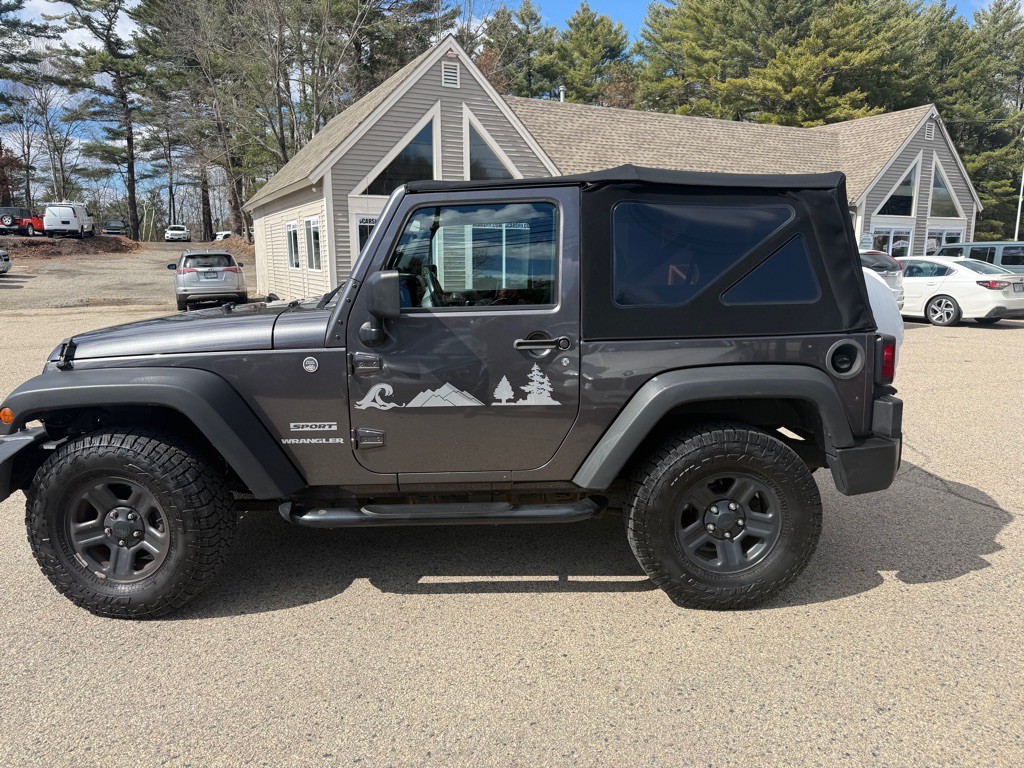2014 Jeep Wrangler Image 8